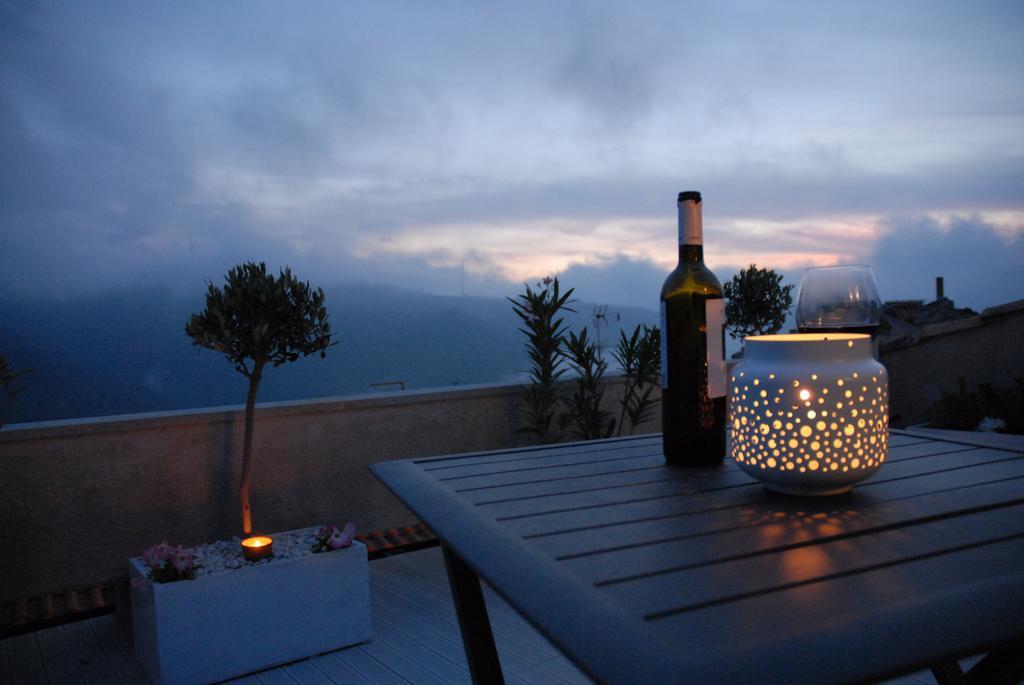 Luna - Aragon Home Holiday Montalbano Elicona Esterno foto